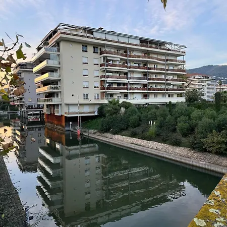 3 Bedroom Penthouse Near Cannes Appartamento *