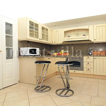 3 Bedroom Penthouse Near Cannes Appartamento *