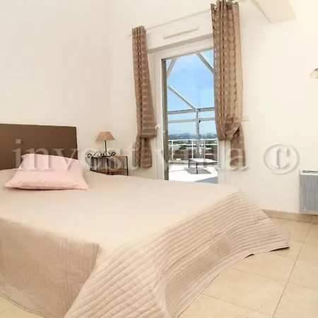 3 Bedroom Penthouse Near Cannes Apartamento *